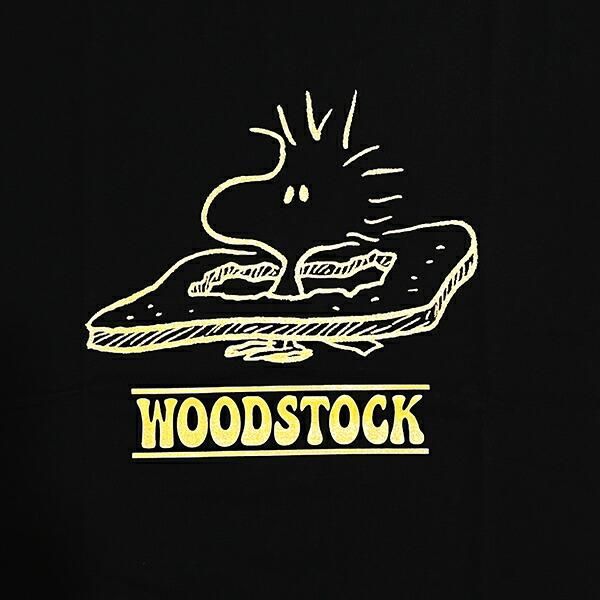 スヌーピーのTシャツ