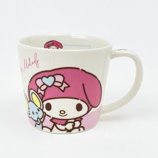 <img class='new_mark_img1' src='https://img.shop-pro.jp/img/new/icons15.gif' style='border:none;display:inline;margin:0px;padding:0px;width:auto;' />サンリオ マイメロディ おともだち メジャーマグ 食器 コップ Sanrio