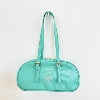 <img class='new_mark_img1' src='https://img.shop-pro.jp/img/new/icons15.gif' style='border:none;display:inline;margin:0px;padding:0px;width:auto;' />サンリオ ハンギョドン ワイドボストンバッグ 推し活 Sanrio