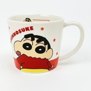 <img class='new_mark_img1' src='https://img.shop-pro.jp/img/new/icons15.gif' style='border:none;display:inline;margin:0px;padding:0px;width:auto;' />クレヨンしんちゃん 星 メジャーマグ 食器 コップ