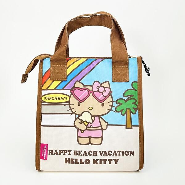 夏を満喫するキティちゃんのグッズ