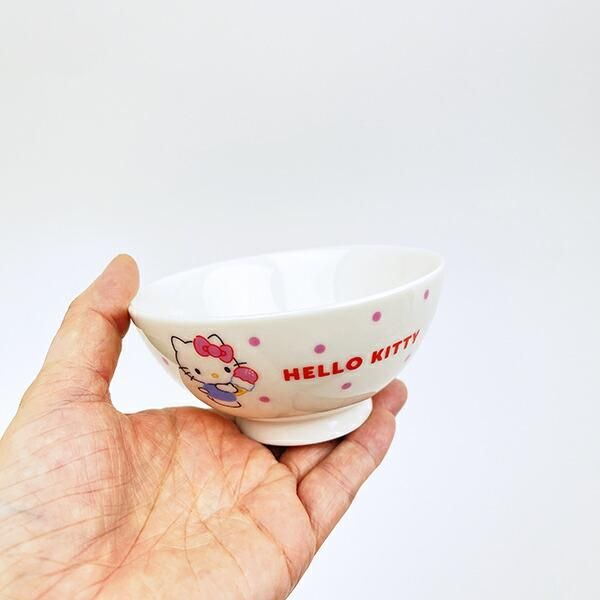 ハローキティの茶碗
