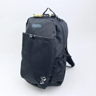 <img class='new_mark_img1' src='https://img.shop-pro.jp/img/new/icons15.gif' style='border:none;display:inline;margin:0px;padding:0px;width:auto;' />スヌーピー OUTDOOR PRODUCTS リュックサック ブラック バッグ SNOOPY