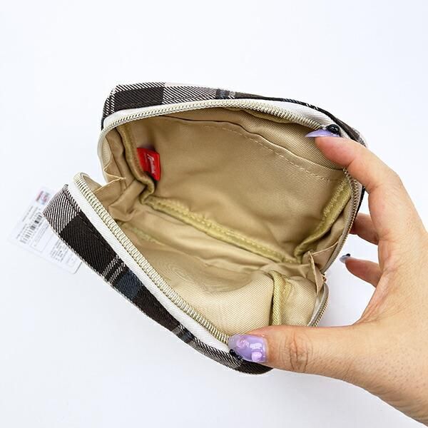 モンチッチ スクエアサガラ刺繍ポーチ アップ