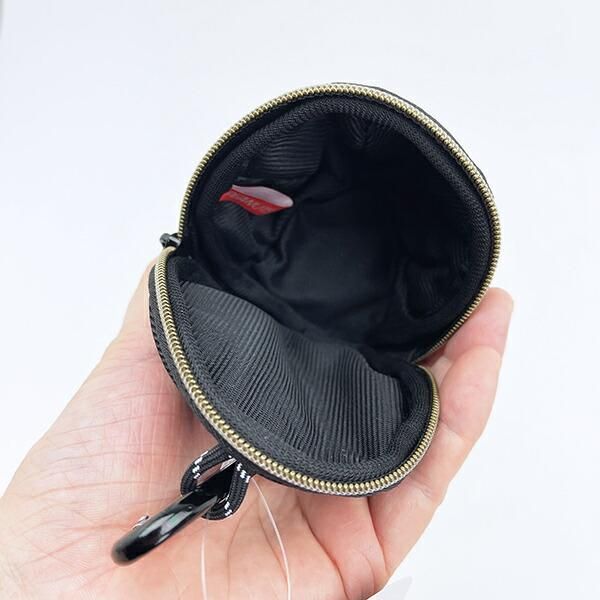 スヌーピーのキャップ型ポーチ