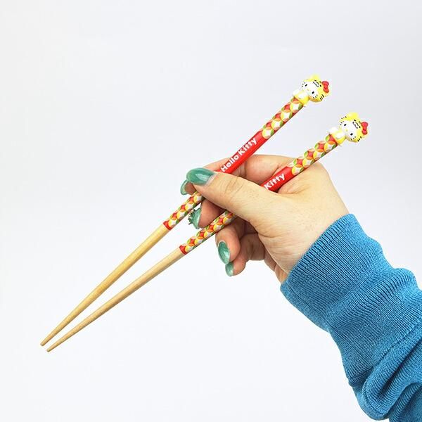 サンリオ ハローキティ 『寅』 マスコット付き 箸・箸置き 干支