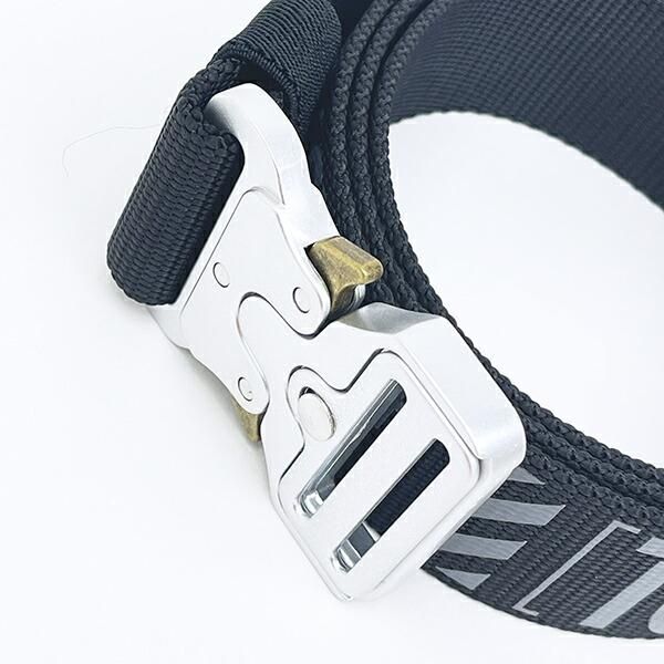 エヴァンゲリオンのバックル