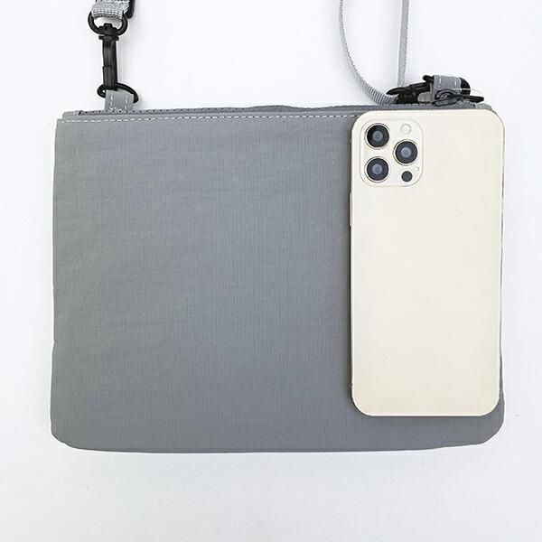 スヌーピーのショルダーバッグ