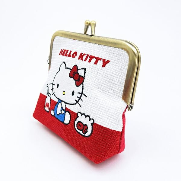 ♡資生堂♡キティーちゃん　Bチェーン・花柄刺繍　がま口　ポーチ♡試供品セット♡ 189182162_o2.jpg?