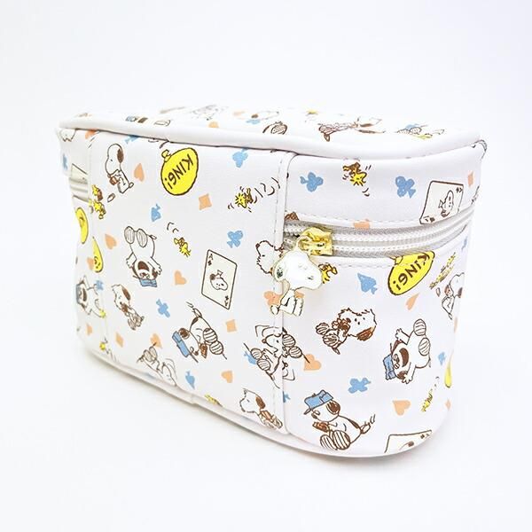 スヌーピーのトラベルポーチセット