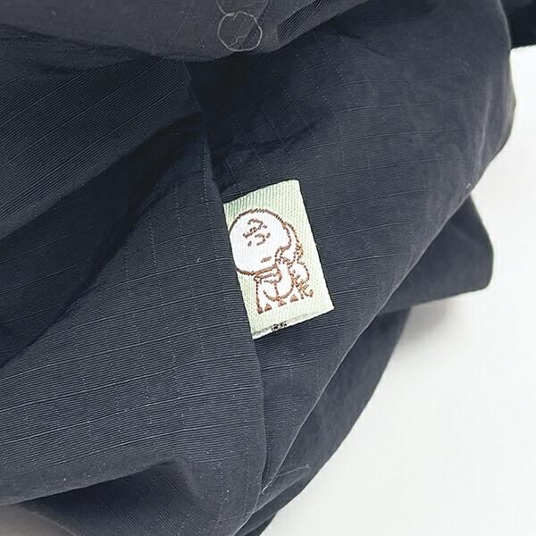 スヌーピーのパッカブルバッグ