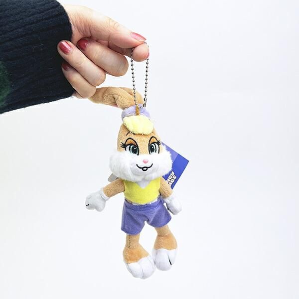 ルーニーテューンズのぬいぐるみマスコット。ポップでコミカルな