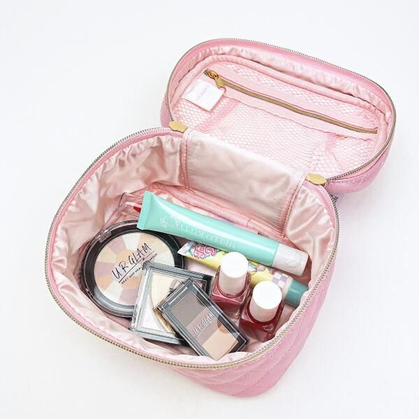 エスターバニーの大人女子必見のキュートすぎるポーチ