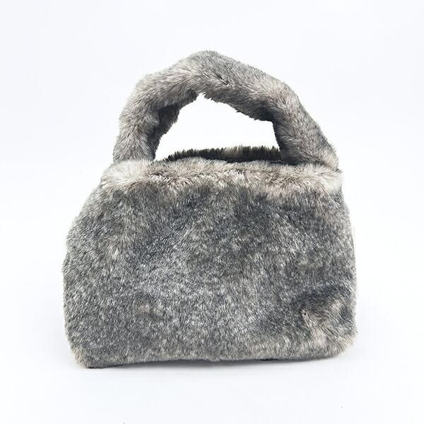 ディズニーのファーバッグ