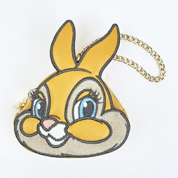 ディズニーのキャラクターダイカットポーチが映える。ACCOMMODEと