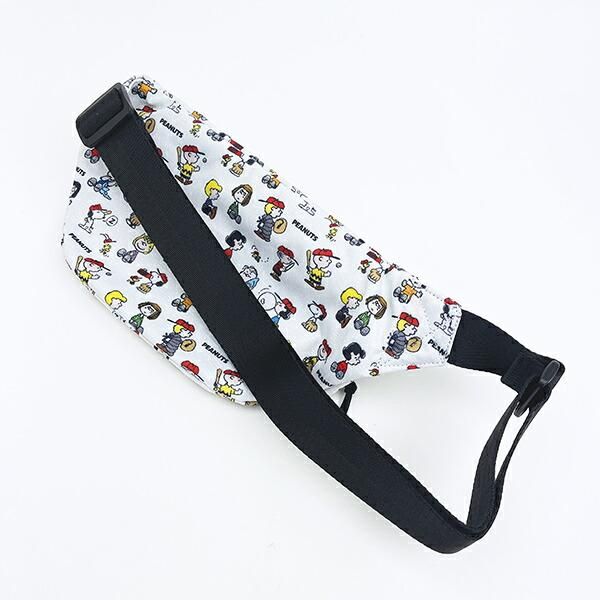 スヌーピーのバッグ