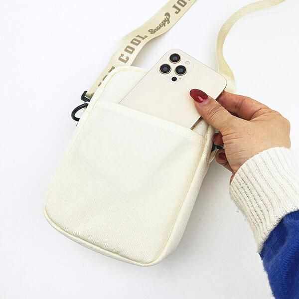 ジョー・クールのショルダーバッグ