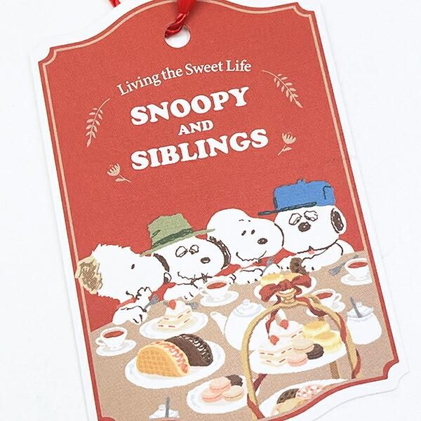 スヌーピーのラウンドマカロンポーチ