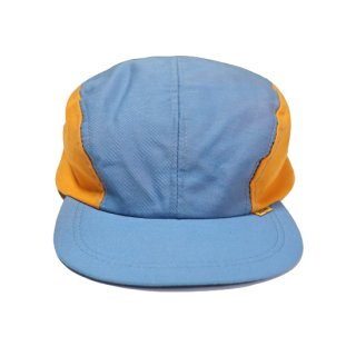 <img class='new_mark_img1' src='https://img.shop-pro.jp/img/new/icons47.gif' style='border:none;display:inline;margin:0px;padding:0px;width:auto;' />Levi's Los Angeles Olympic Cap - Light Blue/Yellow - DeadStock