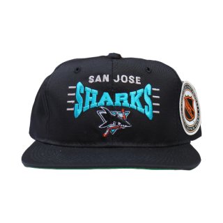 <img class='new_mark_img1' src='https://img.shop-pro.jp/img/new/icons47.gif' style='border:none;display:inline;margin:0px;padding:0px;width:auto;' />The G Cap San Jose Sharks Cap - Black - Dead Stock