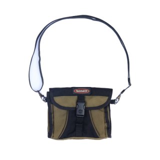 <img class='new_mark_img1' src='https://img.shop-pro.jp/img/new/icons5.gif' style='border:none;display:inline;margin:0px;padding:0px;width:auto;' />Timberland Sacoche Bag - Olive - Vintage