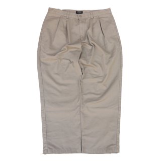 <img class='new_mark_img1' src='https://img.shop-pro.jp/img/new/icons47.gif' style='border:none;display:inline;margin:0px;padding:0px;width:auto;' />Dockers 2 Tuck Chino Pants - Beige - Vintage