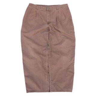 <img class='new_mark_img1' src='https://img.shop-pro.jp/img/new/icons47.gif' style='border:none;display:inline;margin:0px;padding:0px;width:auto;' />Dockers 2 Tuck Chino Pants - Light Brown  - Vintage
