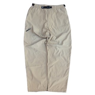 <img class='new_mark_img1' src='https://img.shop-pro.jp/img/new/icons5.gif' style='border:none;display:inline;margin:0px;padding:0px;width:auto;' />Mont-Bell Nylon Cargo Pants - Beige - Vintage