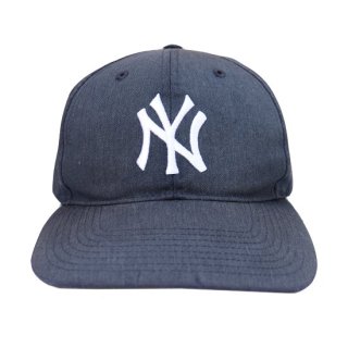 <img class='new_mark_img1' src='https://img.shop-pro.jp/img/new/icons47.gif' style='border:none;display:inline;margin:0px;padding:0px;width:auto;' />Genuine Merchandise New York Yankees Baseball Cap - Navy - Vintage