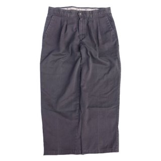 <img class='new_mark_img1' src='https://img.shop-pro.jp/img/new/icons47.gif' style='border:none;display:inline;margin:0px;padding:0px;width:auto;' />Dockers 2 Tuck Chino Pants - Chocolate - Vintage
