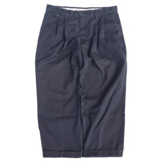 <img class='new_mark_img1' src='https://img.shop-pro.jp/img/new/icons47.gif' style='border:none;display:inline;margin:0px;padding:0px;width:auto;' />Dockers 2 Tuck Chino Pants - Black - Vintage