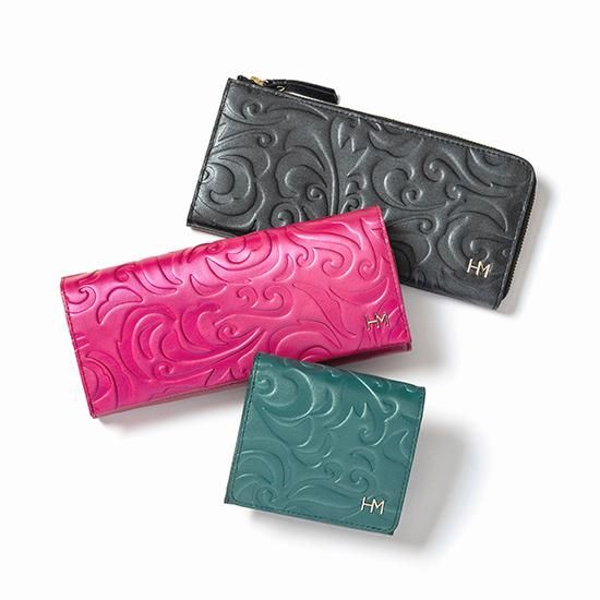 フラワーエンボス 長財布 HMP713 - バッグ・財布・革小物 の通販