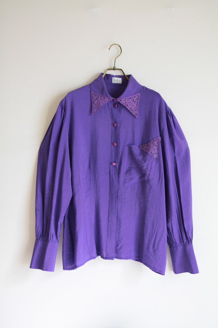 Purple design shirt 