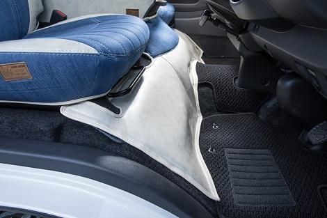 デニム エンジンフードカバー | ハイエース/レジアスエース