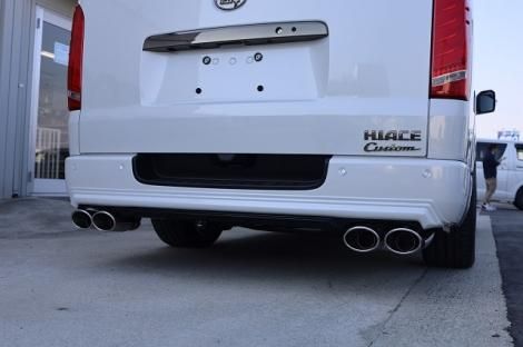 ハイエース　ディフューザー リアRUGGED Xディフューザースタイル AES製品 - BUAN JAPAN