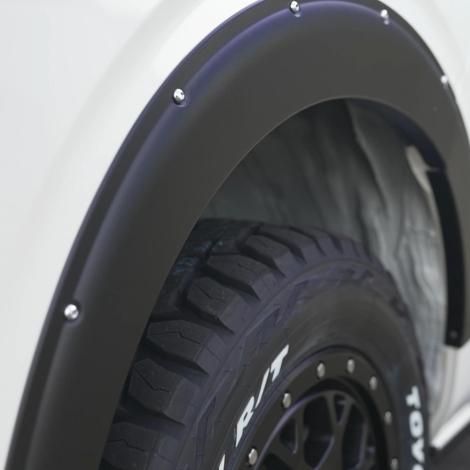 ラギッドX UP-STYLEオーバーフェンダー | OFFROAD - BUAN JAPAN ラギッドX UP-STYLEオーバーフェンダー | OFFROAD - BUAN JAPAN