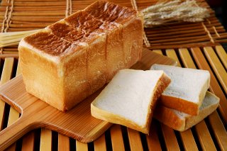 はちみつ食パン　（2斤分）(冷凍)