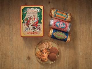 2025年クリスマス限定コバト缶 - BATON GROUP ONLINE SHOP