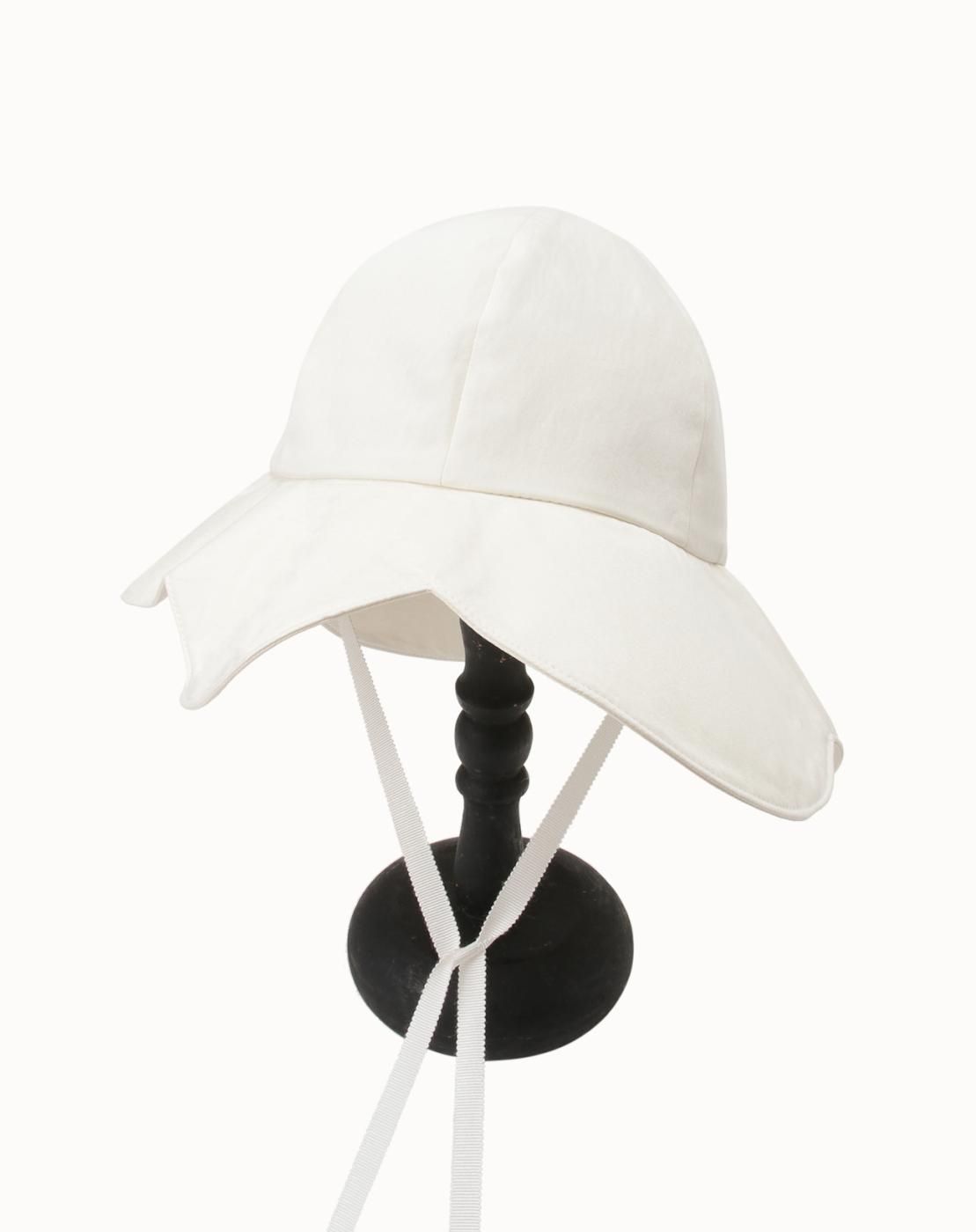 【Saravah × leur logette】 Pure Silk Cotton Scalloped Hat - Off White - leur logette ルール ロジェット | オフィシャル オンラインショップ