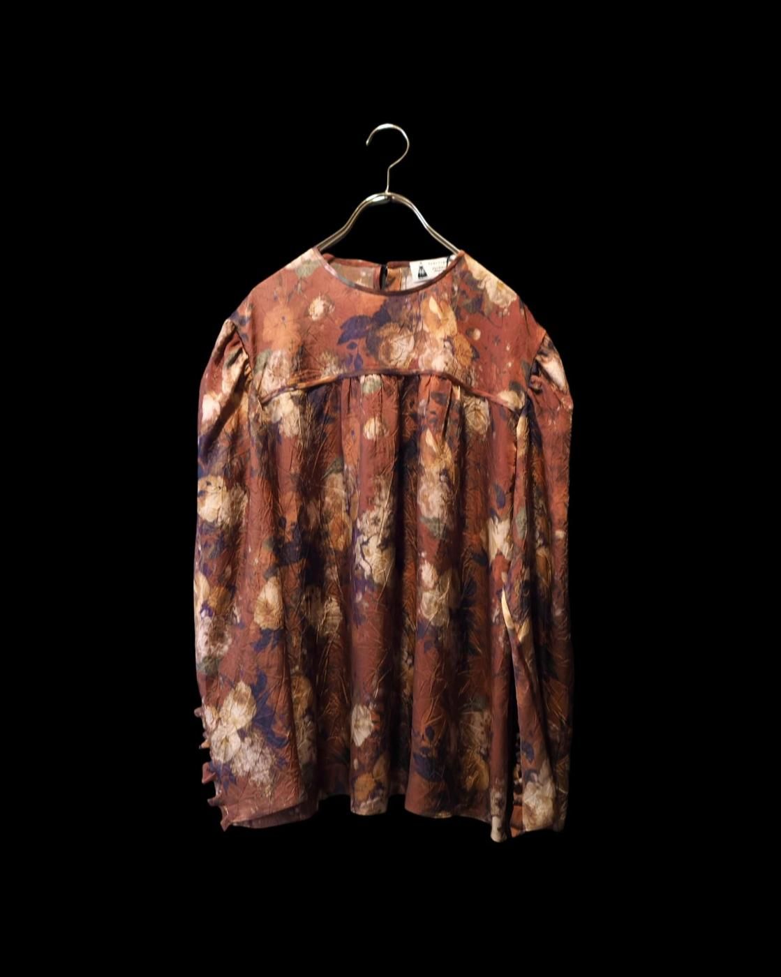 leur logette - <img class='new_mark_img1' src='https://img.shop-pro.jp/img/new/icons1.gif' style='border:none;display:inline;margin:0px;padding:0px;width:auto;' />Cupro Print Top - 229 Brown