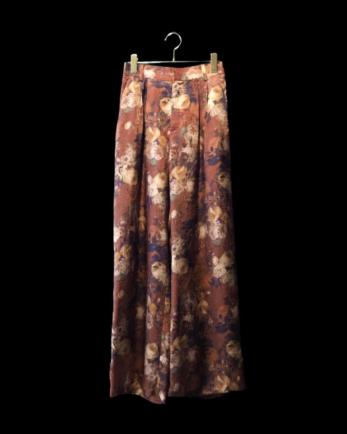 leur logette - <img class='new_mark_img1' src='https://img.shop-pro.jp/img/new/icons1.gif' style='border:none;display:inline;margin:0px;padding:0px;width:auto;' />Cupro Print Pants - 229 Brown