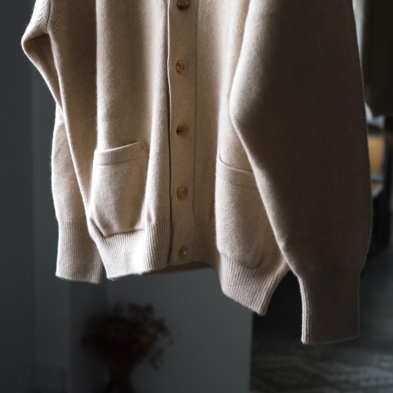 HUUKU Golden Cash Cashmere Cardigan (Natural) HUUKU Golden Cash Cashmere Cardigan (Natural)