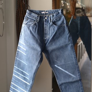 <img class='new_mark_img1' src='https://img.shop-pro.jp/img/new/icons8.gif' style='border:none;display:inline;margin:0px;padding:0px;width:auto;' />HATSKILoose Tapered Denim -Ice Blue