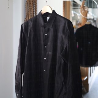 <img class='new_mark_img1' src='https://img.shop-pro.jp/img/new/icons8.gif' style='border:none;display:inline;margin:0px;padding:0px;width:auto;' />BISOWNSilk Cotton Regular Shirts