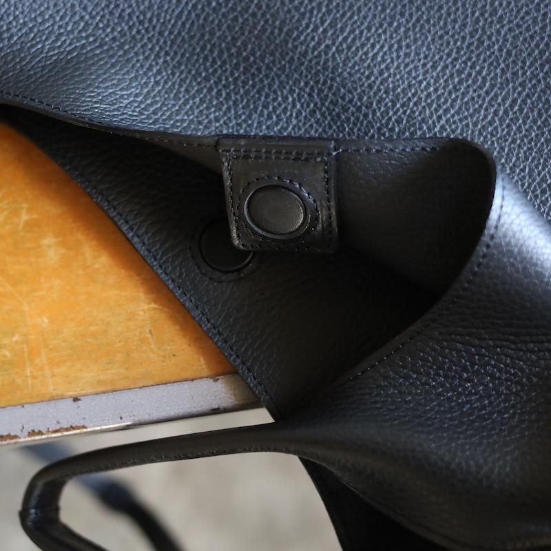 美品 MARROW FRAME PURSE TOTE MARROW】DOUBLE FACED SHOPPER - HUUKU