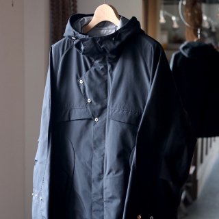 <img class='new_mark_img1' src='https://img.shop-pro.jp/img/new/icons8.gif' style='border:none;display:inline;margin:0px;padding:0px;width:auto;' />CALLNYLON HOODIE BLOUSON