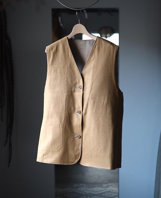 トップス bisown CHINO VEST BISOWN】CHINO CLOTH × KARAMI REVERSIBLE VEST - HUUKU