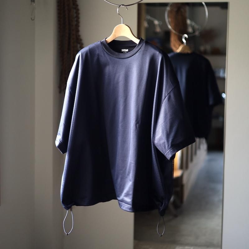 isness】BALLOON DOUBLE LAYERED MESH SHORT SLEEVE T-SHIRT - HUUKU isness】BALLOON DOUBLE LAYERED MESH SHORT SLEEVE T-SHIRT - HUUKU