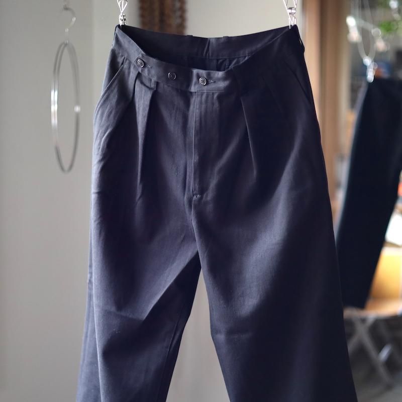 ULTERIOR】WASHED VINTAGE TWILL TUCKED PANTS - HUUKU