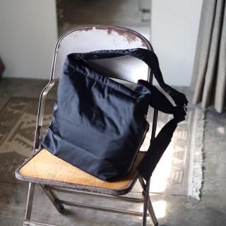 <img class='new_mark_img1' src='https://img.shop-pro.jp/img/new/icons8.gif' style='border:none;display:inline;margin:0px;padding:0px;width:auto;' />yorozuJNBF BAG